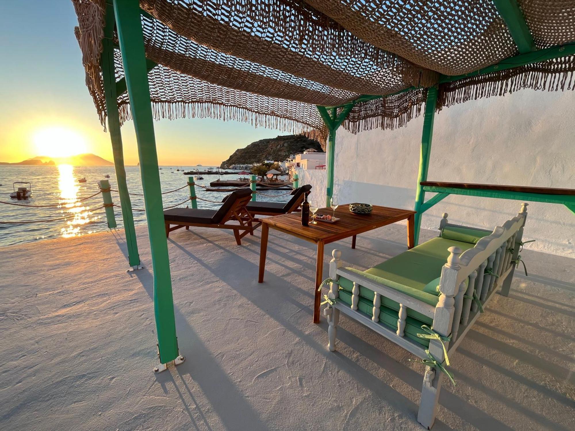 White Coral Villa Klima  Exterior photo